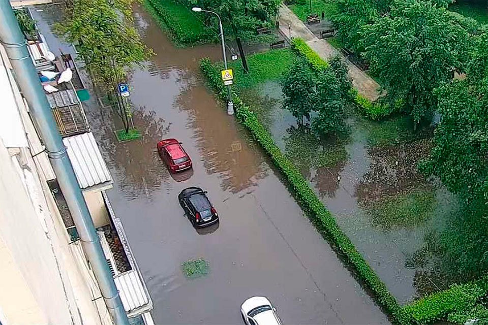 Москва затоплена